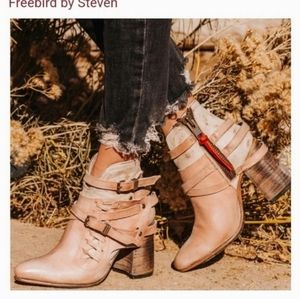 Freebird by Steven Jerome booties, blush